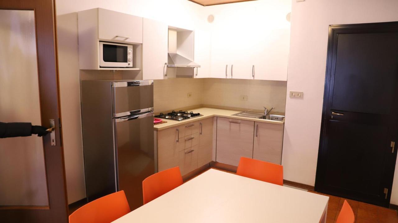 Condominio Quadrangolo-Gemini Бибионе Экстерьер фото