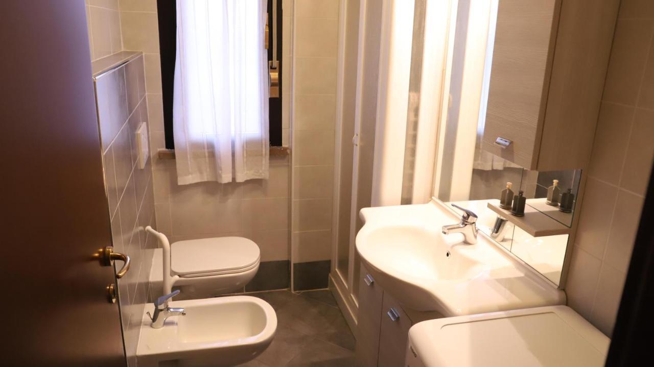 Condominio Quadrangolo-Gemini Бибионе Экстерьер фото