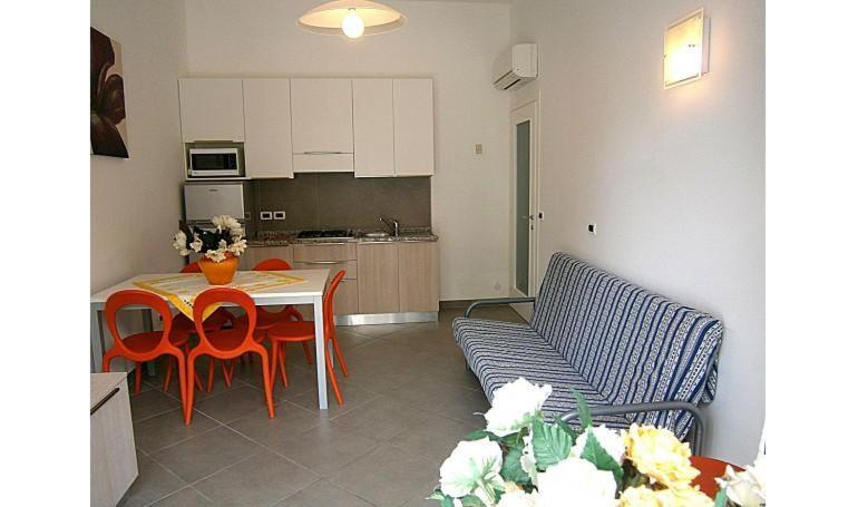 Condominio Quadrangolo-Gemini Бибионе Экстерьер фото