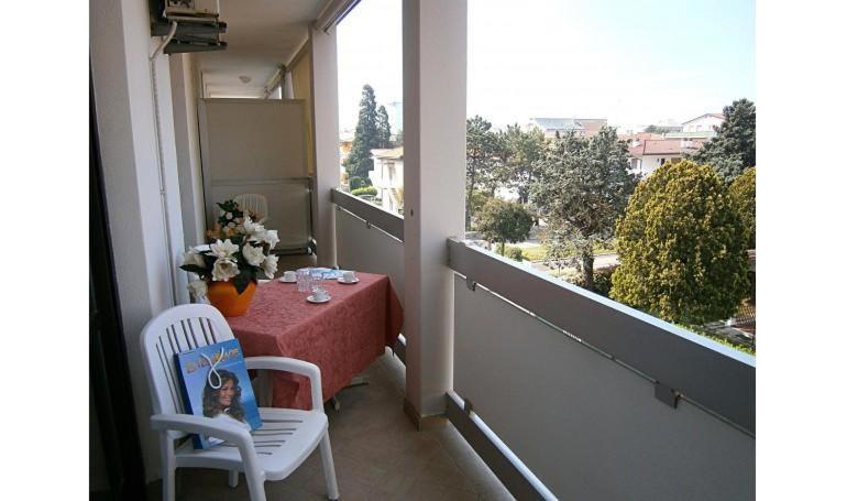Condominio Quadrangolo-Gemini Бибионе Экстерьер фото