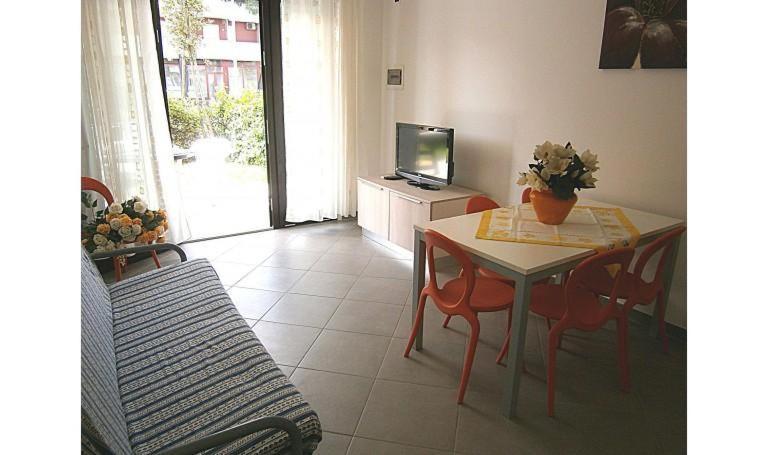 Condominio Quadrangolo-Gemini Бибионе Экстерьер фото