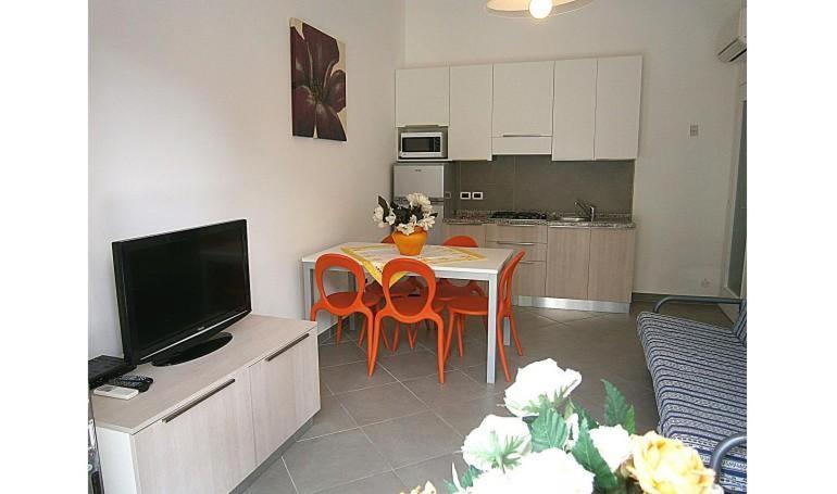 Condominio Quadrangolo-Gemini Бибионе Экстерьер фото